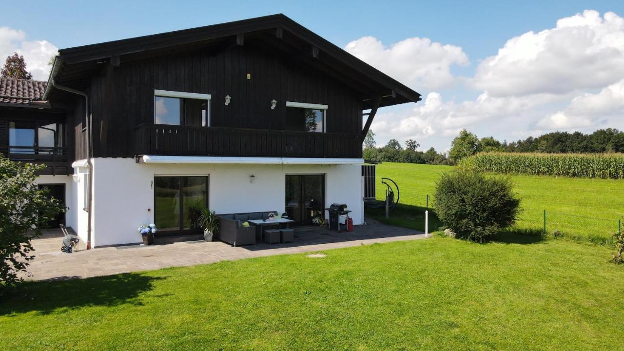 Schoenes Ferienhaus Am Herrenberg Prien am Chiemsee Exteriér fotografie